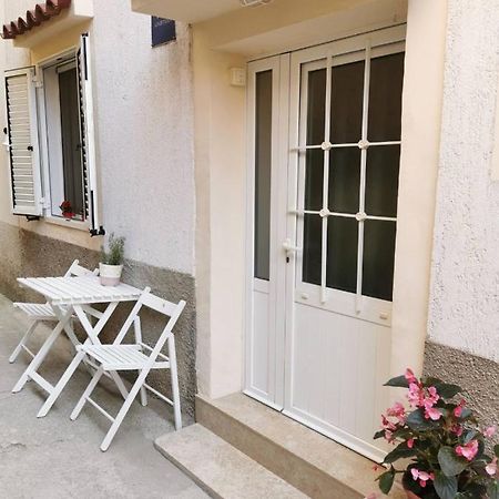 Kovacine Apartment Cres Kültér fotó